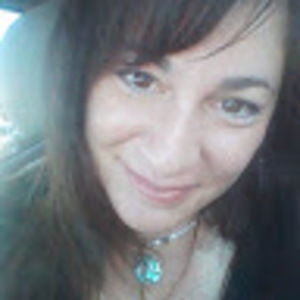 Meet your Posher, Laurie